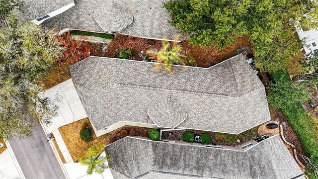 5215 FAIRWAY ONE DRIVE, Valrico, FL 33596