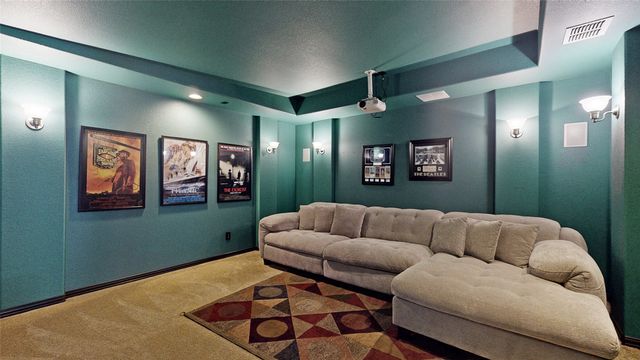8900 Bluestem Drive, Lantana, TX 76226