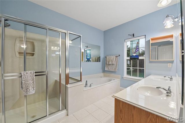 715 Rolling Wind Drive, O'fallon, MO 63368