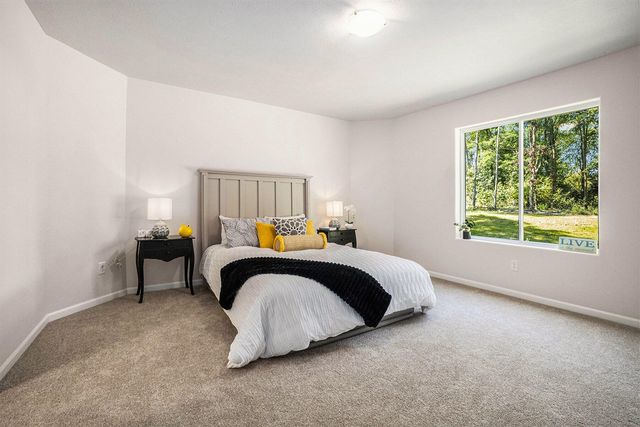 12712 S Elder Avenue, Grant, MI 49327