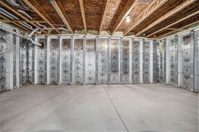 12712 S Elder Avenue, Grant, MI 49327