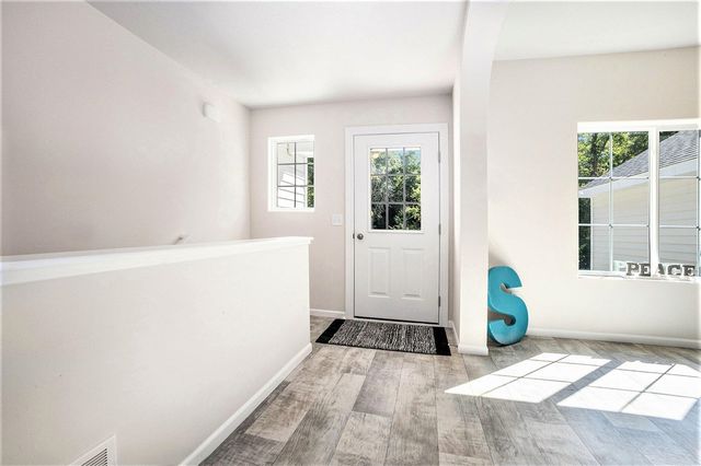 12712 S Elder Avenue, Grant, MI 49327