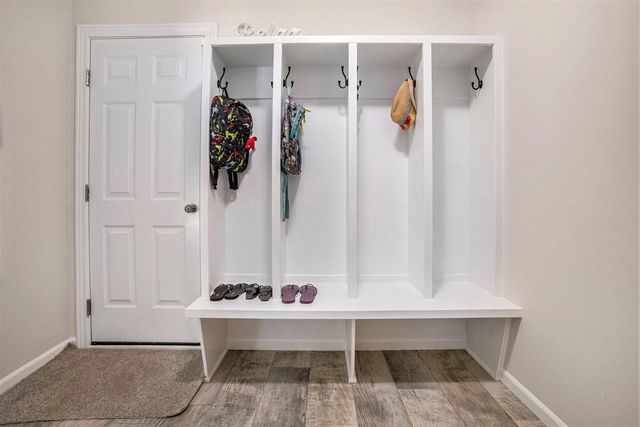 12712 S Elder Avenue, Grant, MI 49327