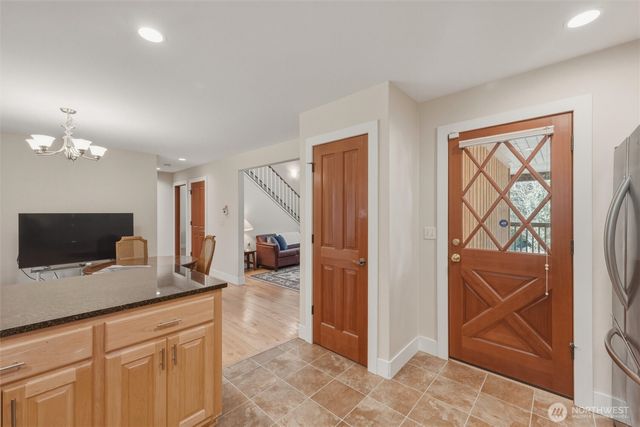 16059 Snee Oosh Road, La Conner, WA 98257