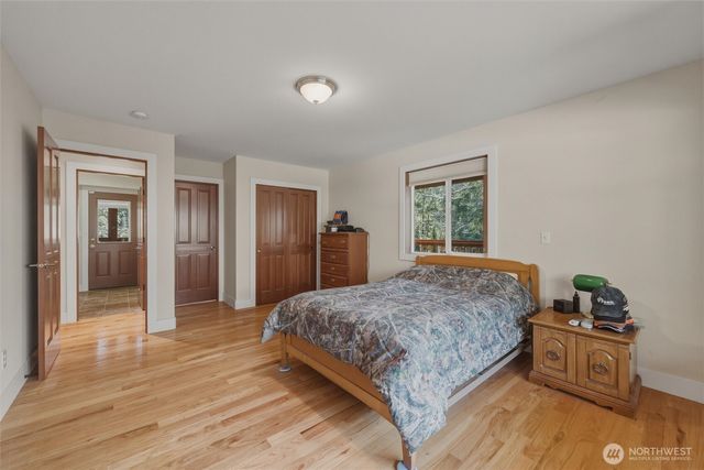 16059 Snee Oosh Road, La Conner, WA 98257