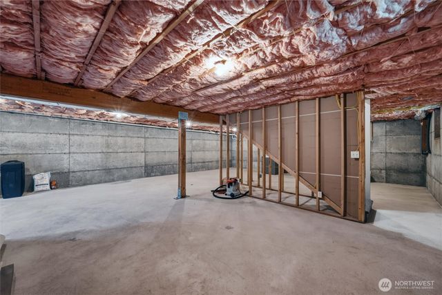 16059 Snee Oosh Road, La Conner, WA 98257