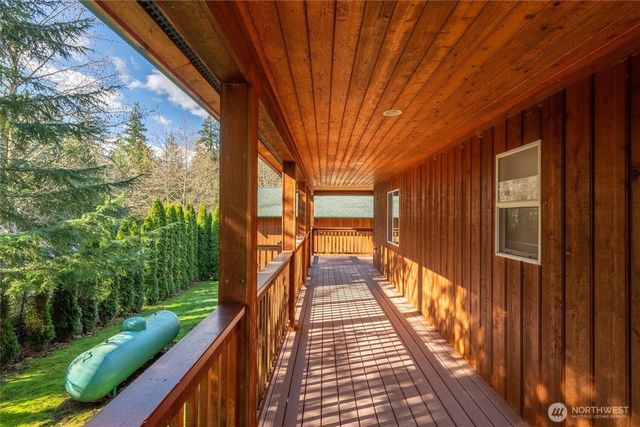 16059 Snee Oosh Road, La Conner, WA 98257