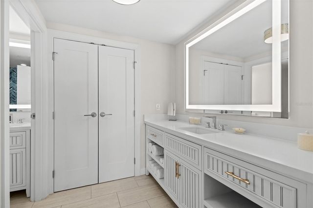 250 SANDS POINT ROAD 5106, Longboat Key, FL 34228