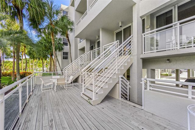 250 SANDS POINT ROAD 5106, Longboat Key, FL 34228