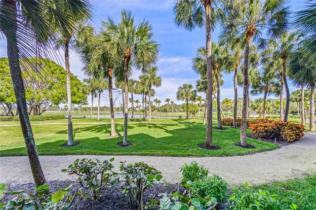 250 SANDS POINT ROAD 5106, Longboat Key, FL 34228