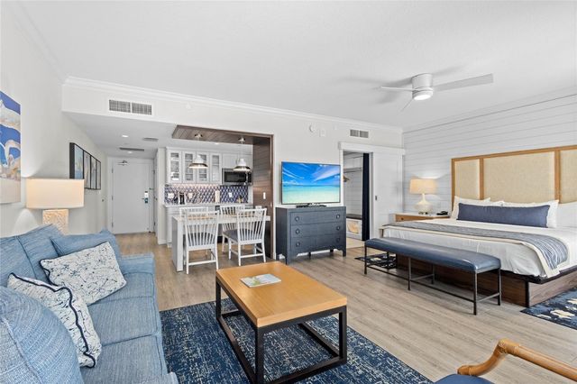 250 SANDS POINT ROAD 5106, Longboat Key, FL 34228