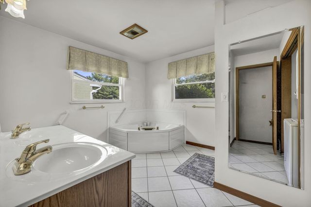 2052 Haviland Road, Columbus, OH 43220