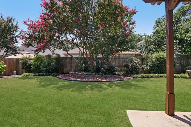 2845 Birmingham Drive, Grand Prairie, TX 75052