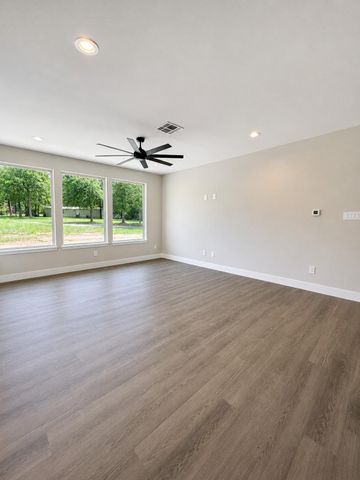 14808 Coaltown Road, Willis, TX 77378