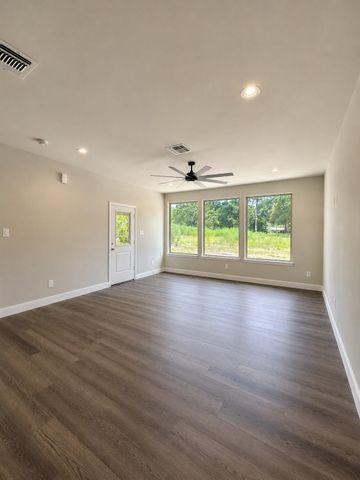 14808 Coaltown Road, Willis, TX 77378