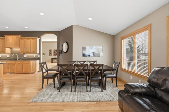 1827 7th Street E, West Fargo, ND 58078