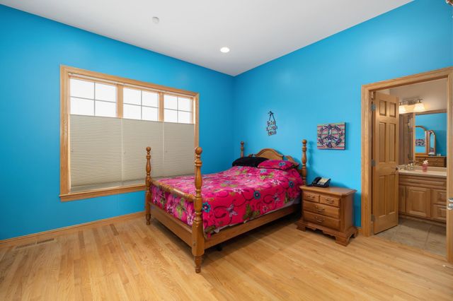 1827 7th Street E, West Fargo, ND 58078