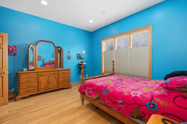 1827 7th Street E, West Fargo, ND 58078