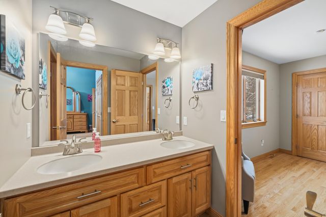 1827 7th Street E, West Fargo, ND 58078