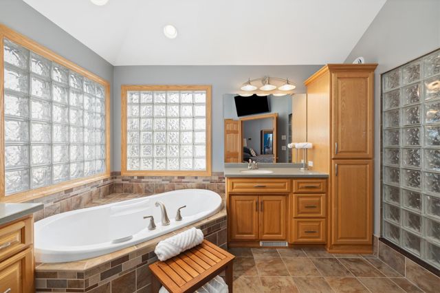 1827 7th Street E, West Fargo, ND 58078