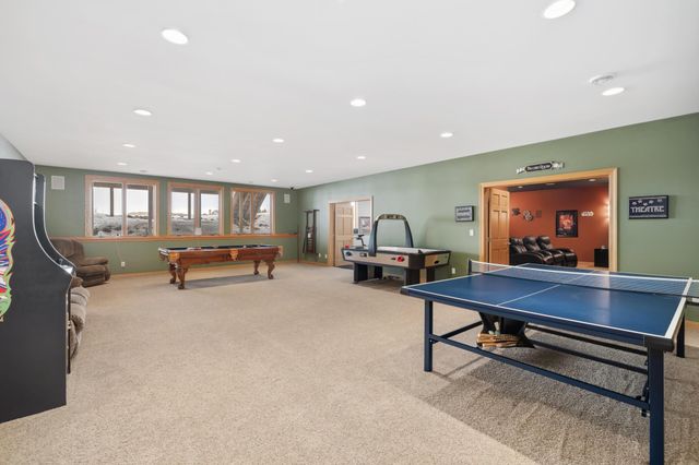 1827 7th Street E, West Fargo, ND 58078