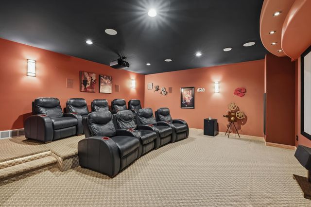 1827 7th Street E, West Fargo, ND 58078