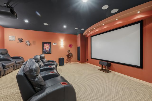 1827 7th Street E, West Fargo, ND 58078