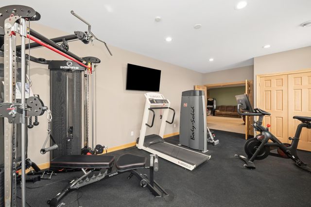 1827 7th Street E, West Fargo, ND 58078