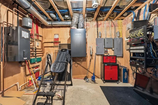 1827 7th Street E, West Fargo, ND 58078