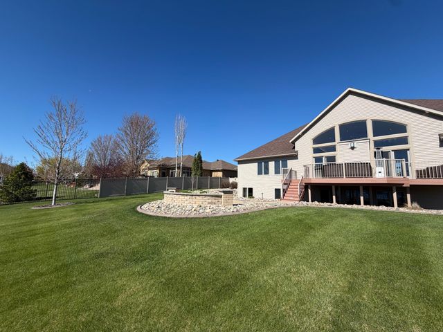 1827 7th Street E, West Fargo, ND 58078