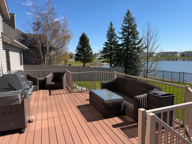 1827 7th Street E, West Fargo, ND 58078