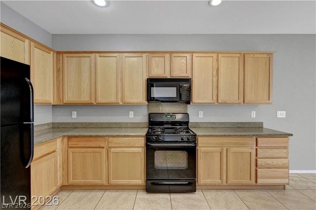 2220 Waterton Rivers Drive, Henderson, NV 89044