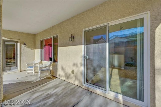 2220 Waterton Rivers Drive, Henderson, NV 89044