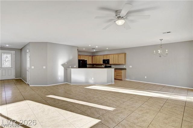 2220 Waterton Rivers Drive, Henderson, NV 89044