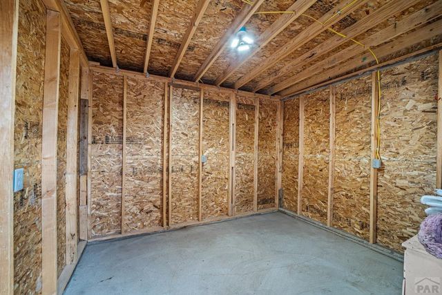 140 Regency Blvd, Pueblo, CO 81005