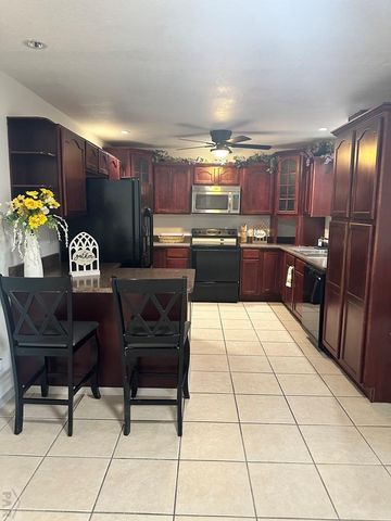 140 Regency Blvd, Pueblo, CO 81005