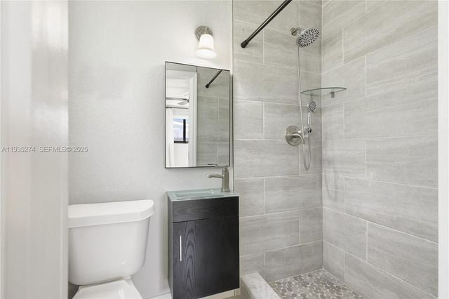 4165 W 5th Ln 0, Hialeah, FL 33012