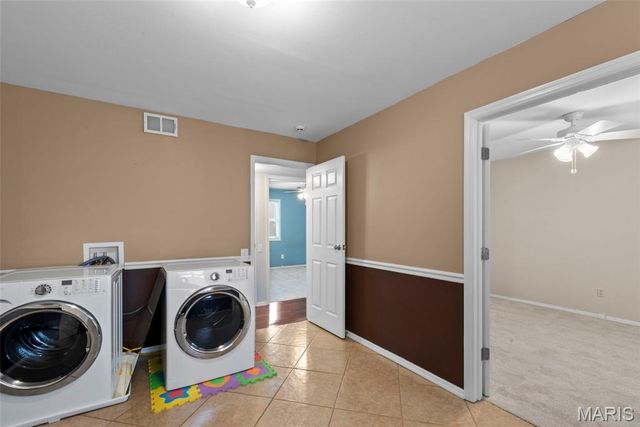 442 Royalwood Drive, Creve Coeur, MO 63141