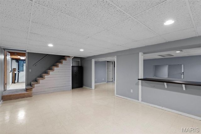 442 Royalwood Drive, Creve Coeur, MO 63141