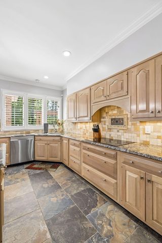 1706 Habersham Way, Dalton, GA 30720
