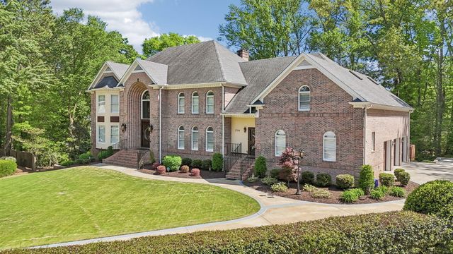 1706 Habersham Way, Dalton, GA 30720
