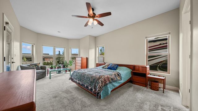 2042 Constitution Loop, Montrose, CO 81401