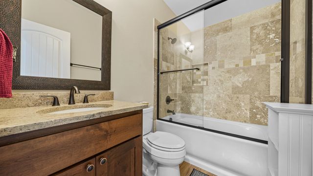 2042 Constitution Loop, Montrose, CO 81401