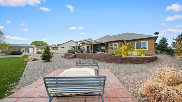 2042 Constitution Loop, Montrose, CO 81401
