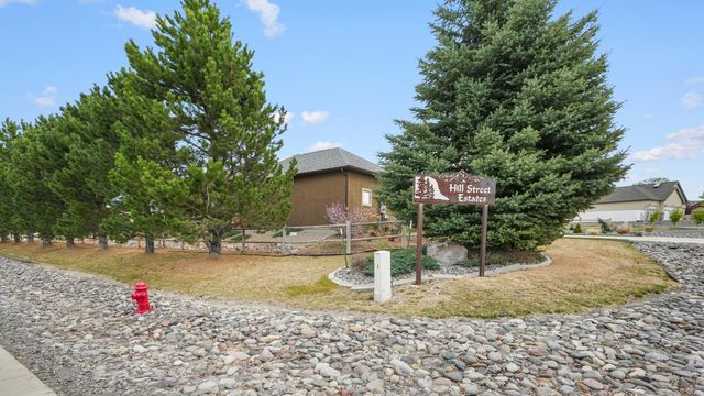 2042 Constitution Loop, Montrose, CO 81401