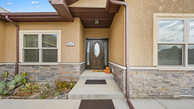 2042 Constitution Loop, Montrose, CO 81401