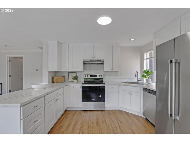 17263 Nw BLACKTAIL Dr, Portland, OR 97229