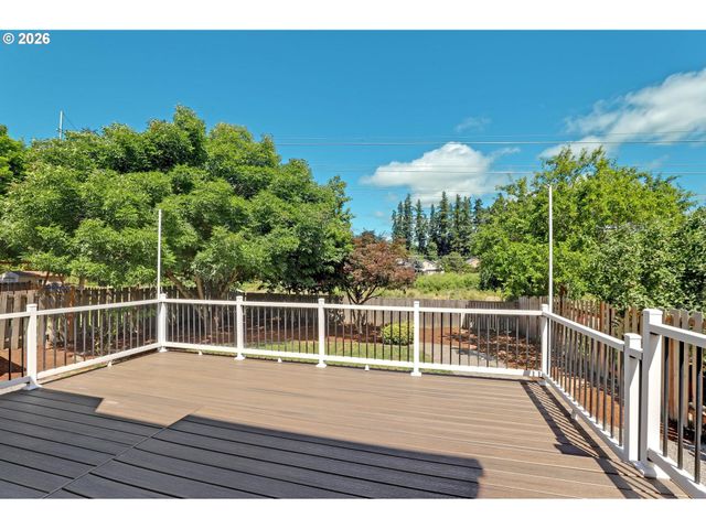 17263 Nw BLACKTAIL Dr, Portland, OR 97229