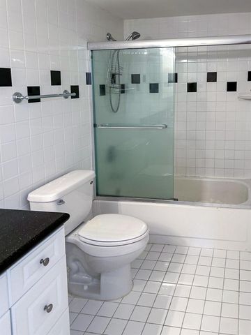 2500 Parkview Drive 615, Hallandale Beach, FL 33009