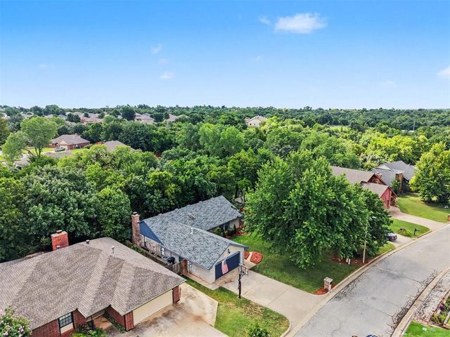 13308 Shady Tree Place, Edmond, OK 73013